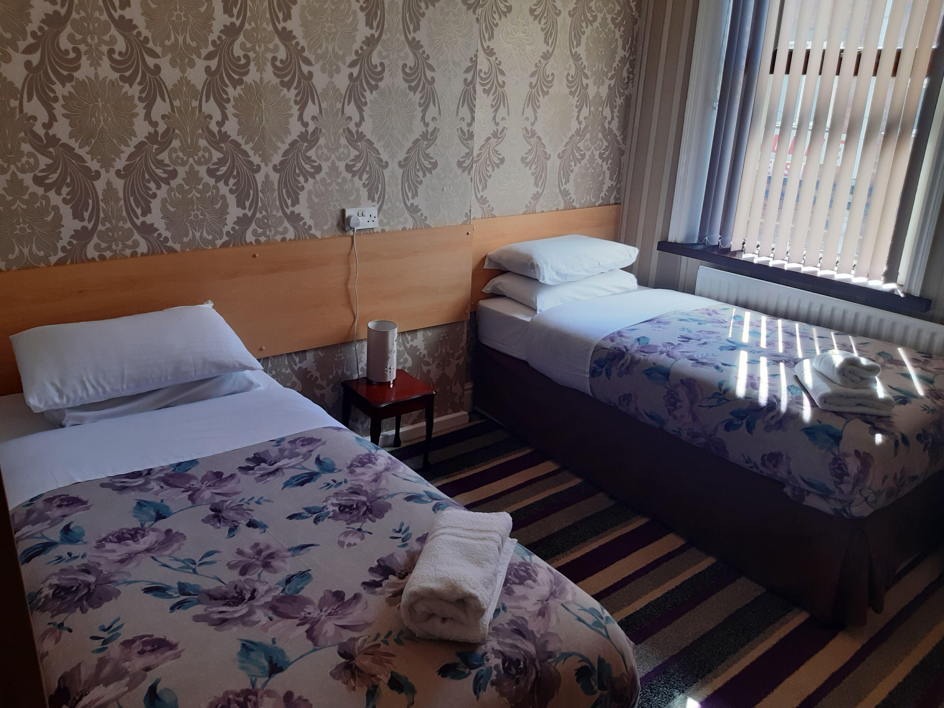 Wellington Hotel — Photos 1